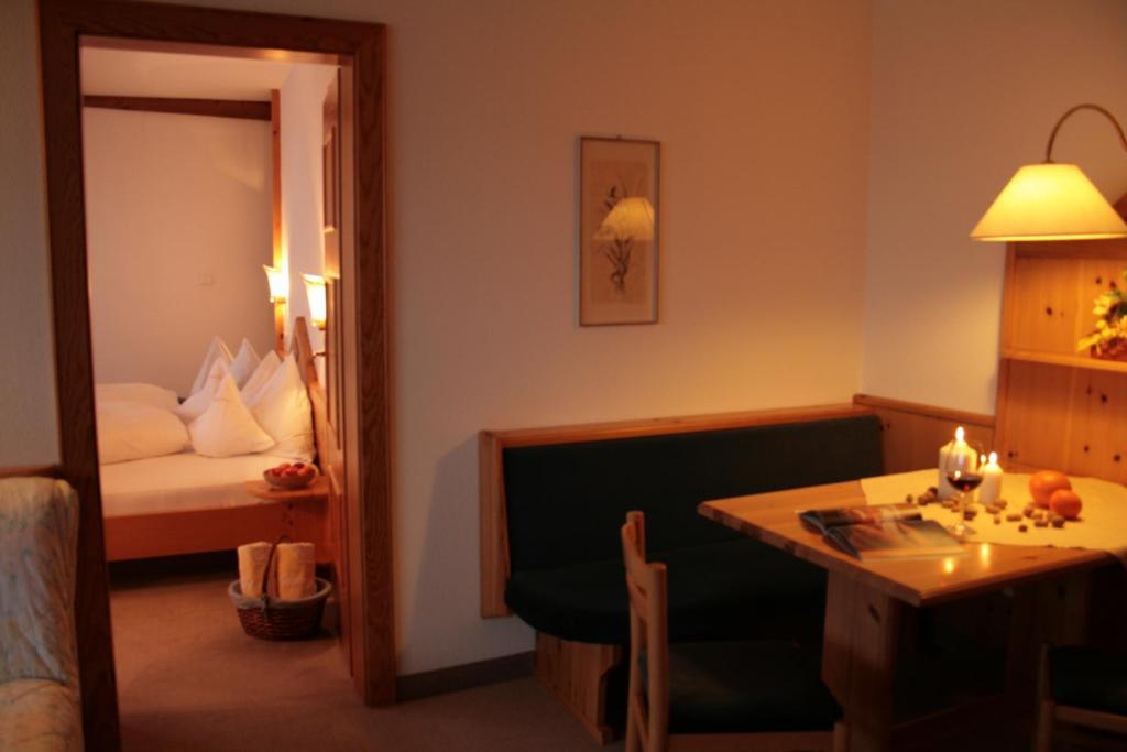 Hotel am Hang Soprabolzano Ruang foto