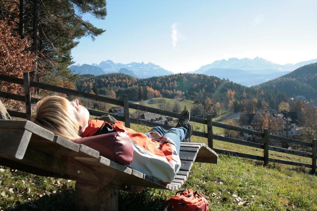 Hotel am Hang Soprabolzano Bagian luar foto